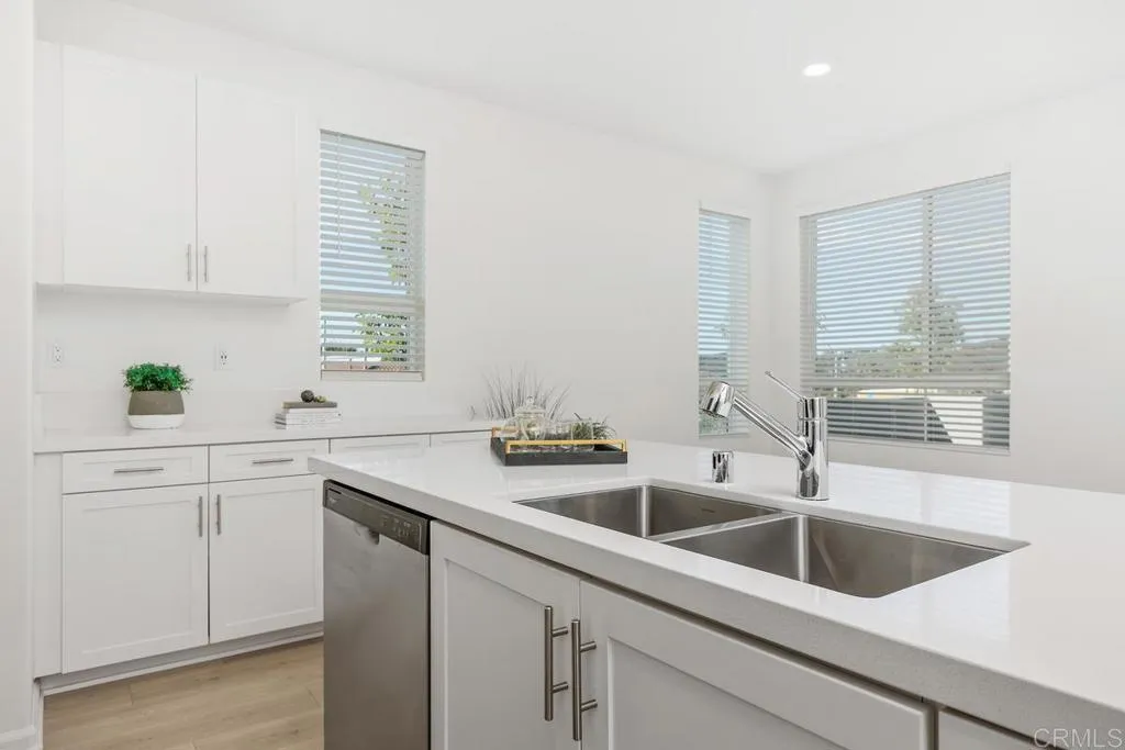 Additional image 15 of 1047 Arrowood Trail, Vista, CA 92081