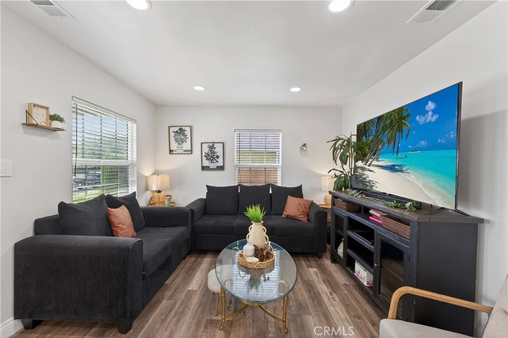 Additional image 9 of 1513 W 215th Street, Torrance, CA 90501