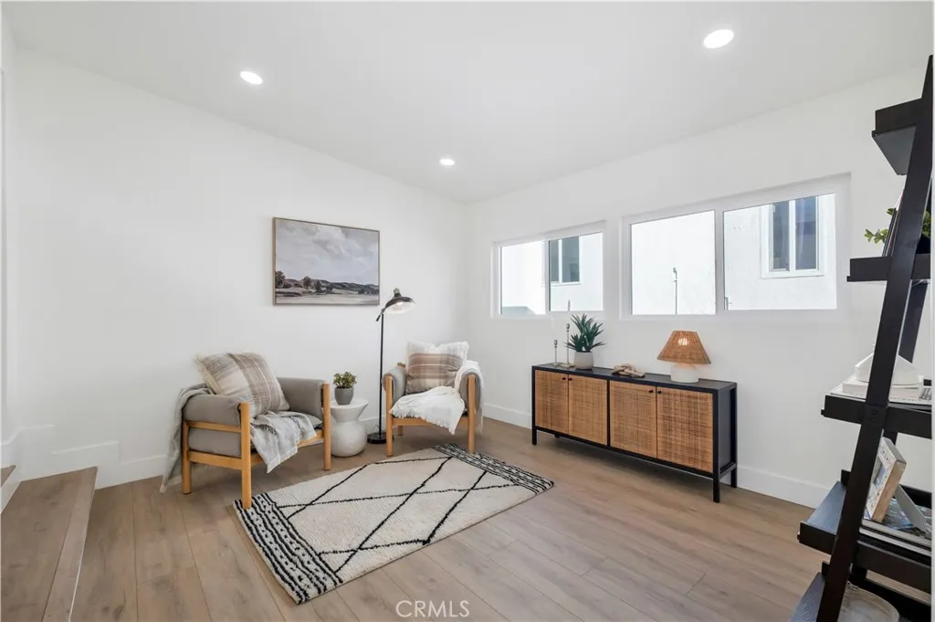 Additional image 35 of 834 W 95th St, Los Angeles, CA 90044