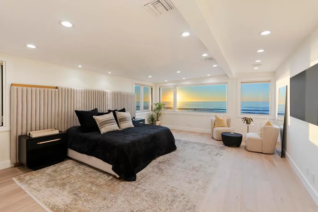 Additional image 5 of 2016 Ocean Front, Del Mar, CA 92014