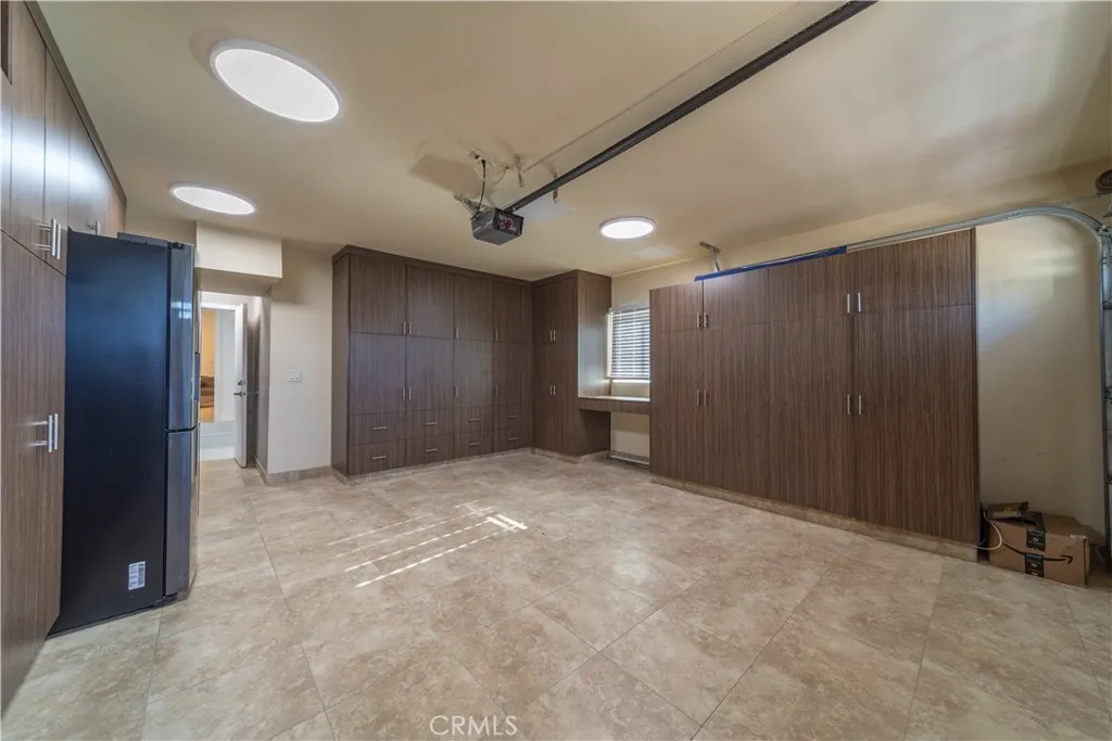 Additional image 23 of 902 E Walnut Avenue, Burbank, CA 91501