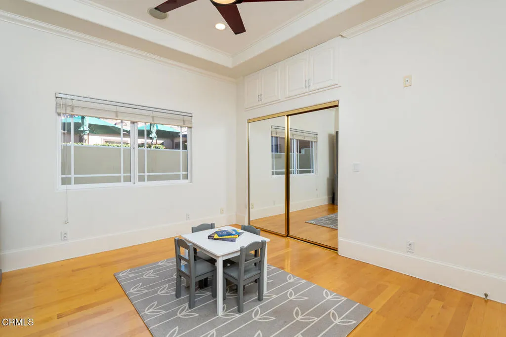 Additional image 82 of 1075 E Tujunga Avenue, Burbank, CA 91501