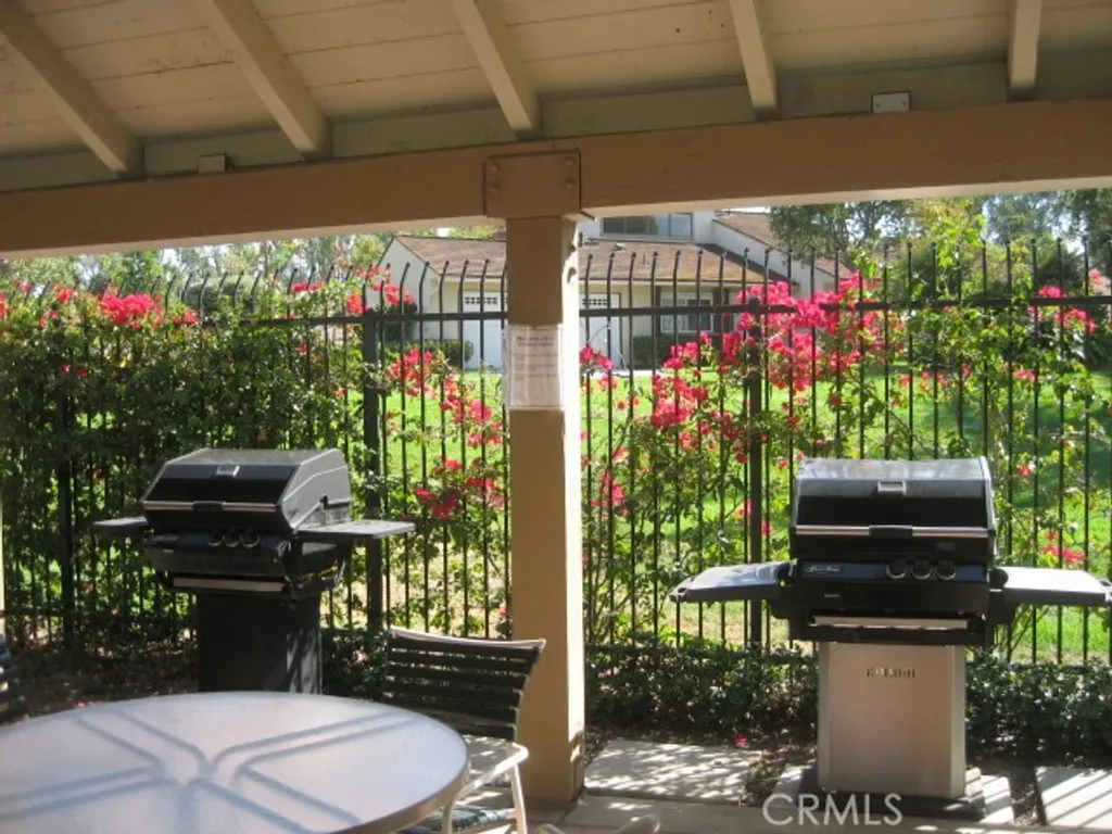 Additional image 40 of 17361 Sandalwood, Irvine, CA 92612