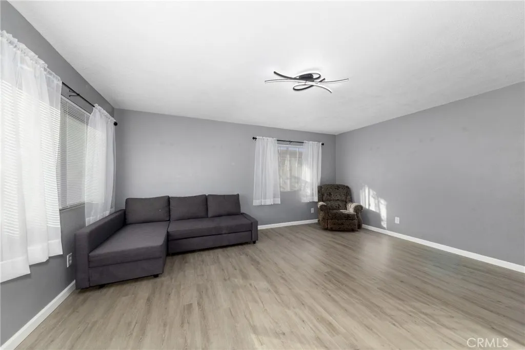 Additional image 30 of 623 E Old 2nd St, San Jacinto, CA 92583