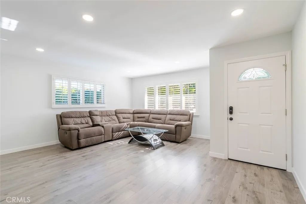 Additional image 8 of 18301 Minnehaha Street, Porter Ranch, CA 91326