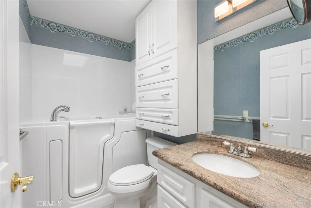 Additional image 72 of 2392 Via Mariposa W Unit 3B, Laguna Woods, CA 92637