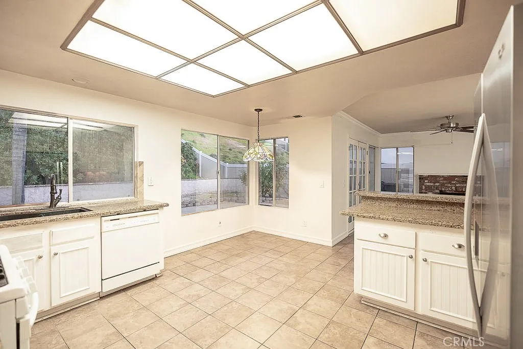 Additional image 18 of 39822 Barcelona Ter, Murrieta, CA 92562