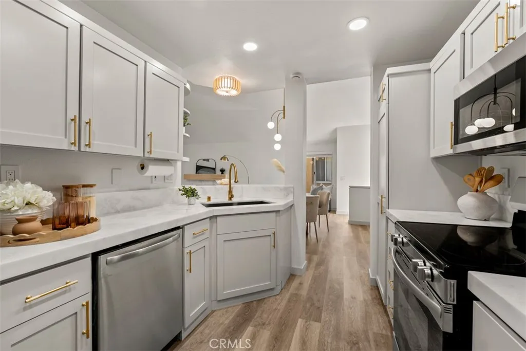 Additional image 47 of 93 Lehigh Aisle, Irvine, CA 92612