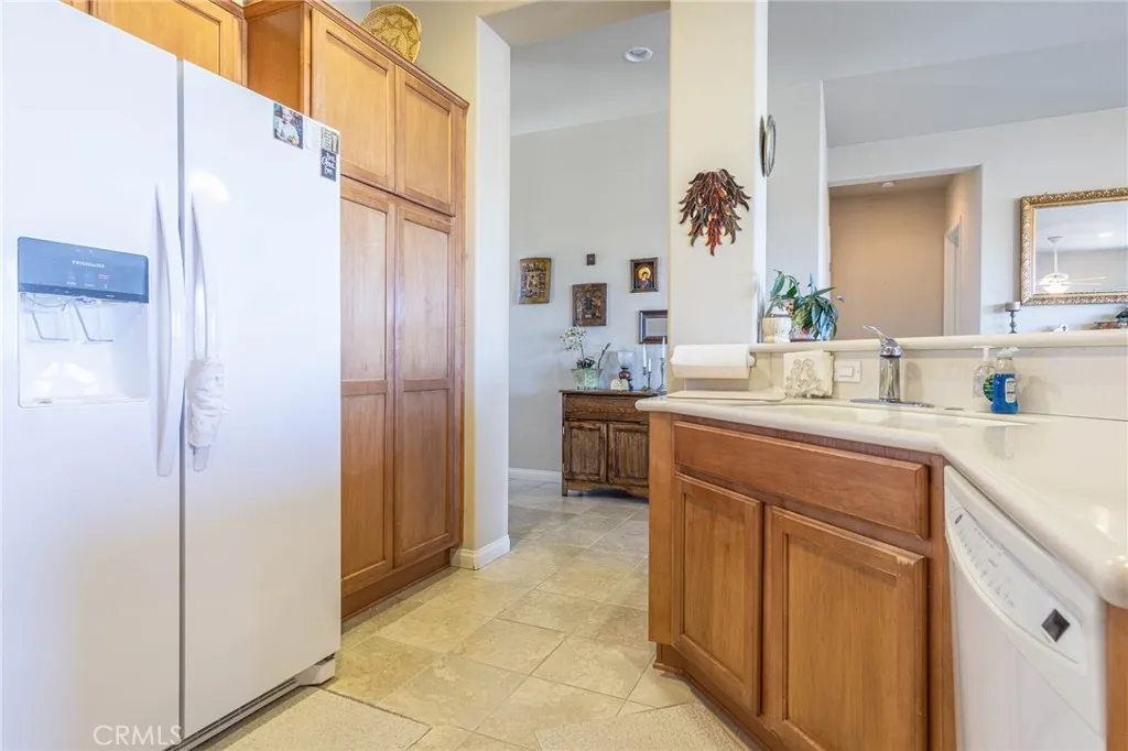 Additional image 66 of 19442 Royal Oaks Road, Apple Valley, CA 92308