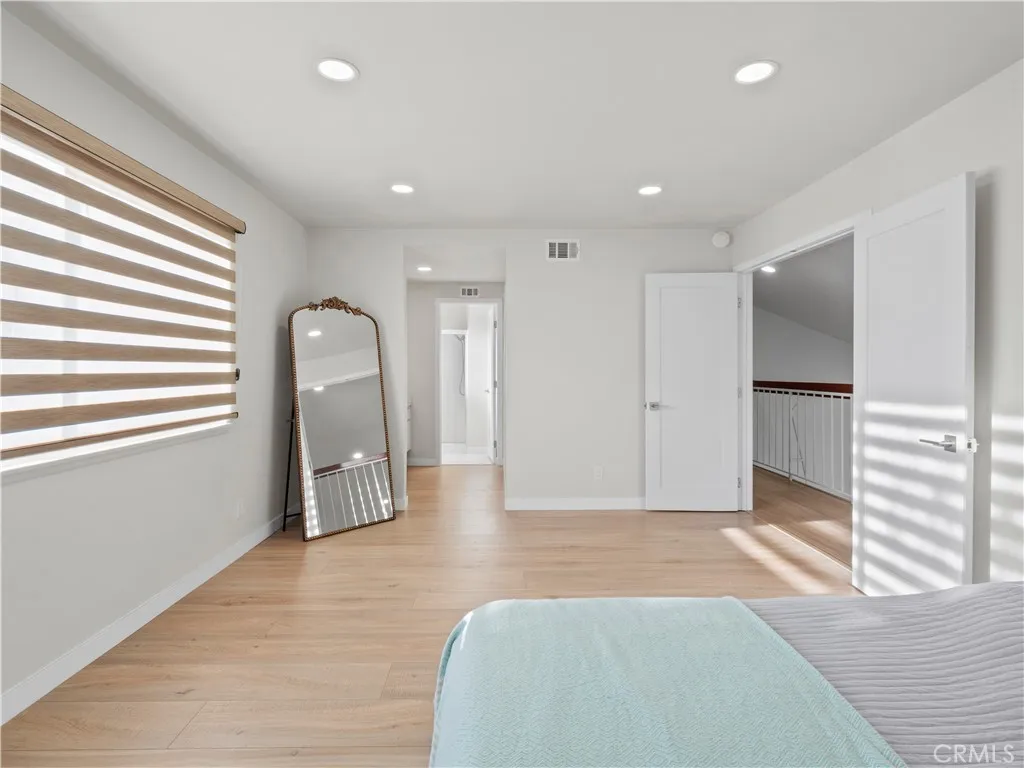 Additional image 42 of 23208 Cuervo Dr, Valencia, CA 91354