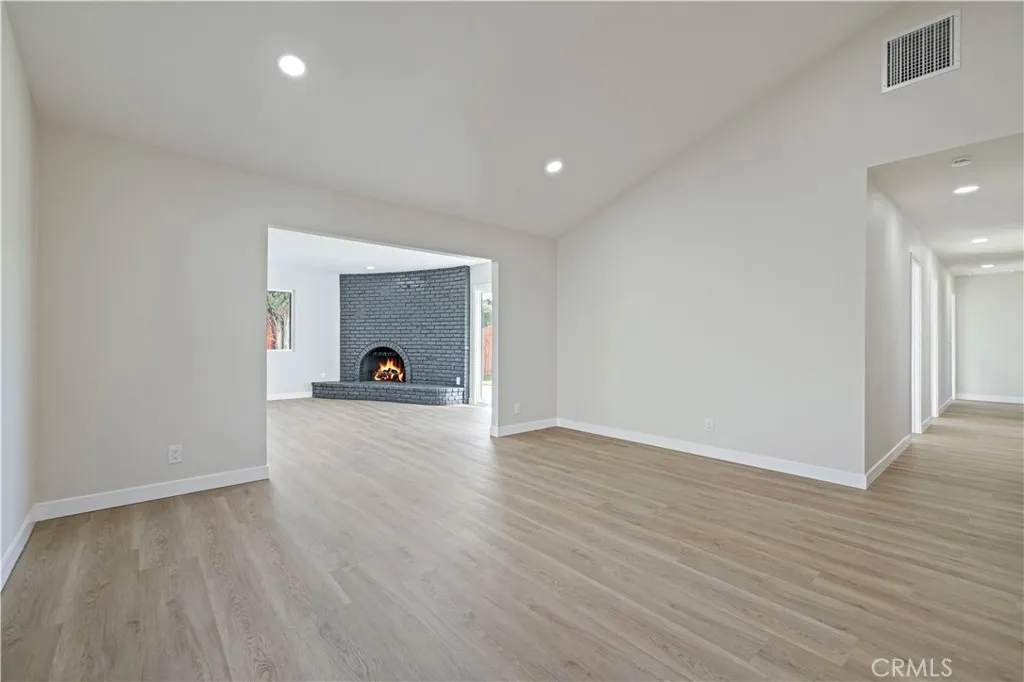 Additional image 6 of 22038 Alamogordo Road, Saugus, CA 91350