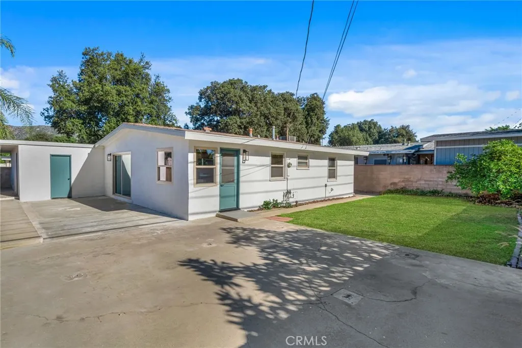 Property image for 716 E Hanks St, Azusa, CA 91702