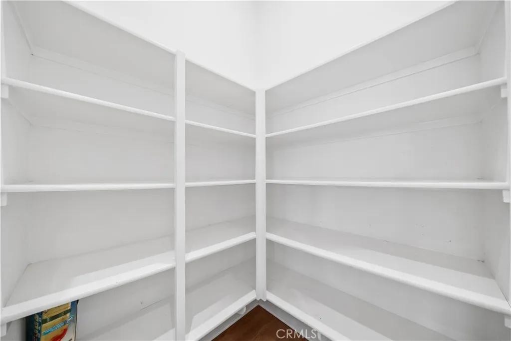 Additional image 14 of 67 Runner, Irvine, CA 92620