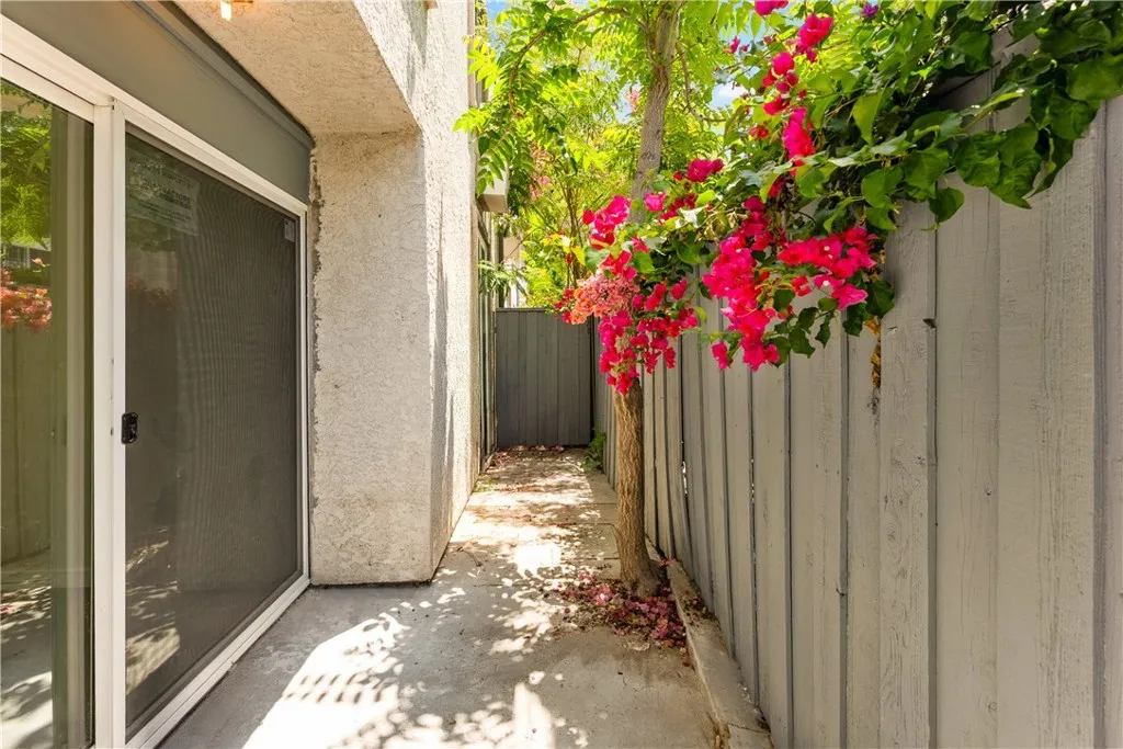 Property image for 18620 Hatteras Unit 173, Tarzana, CA 91356