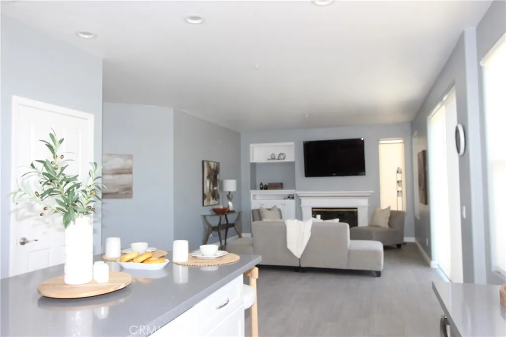 Additional image 8 of 5928 Vista De La Luz, Woodland Hills, CA 91367