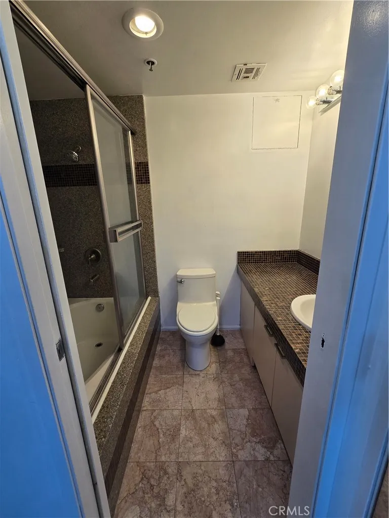 Additional image 11 of 525 E Seaside Way Unit 210, Long Beach, CA 90802