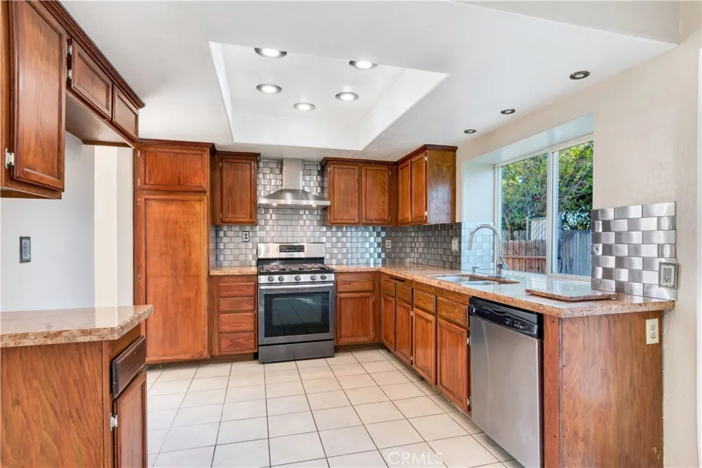 Additional image 11 of 2864 N Riverside Ave, Rialto, CA 92377