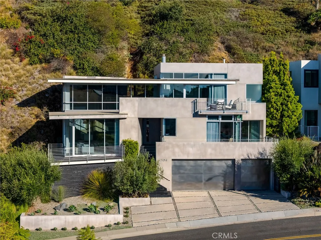 Additional image 2 of 704 Nyes Place, Laguna Beach, CA 92651