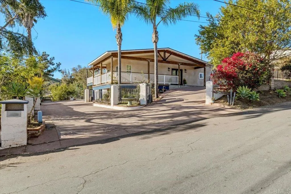 Property image for 1971 Bernardo Avenue, Escondido, CA 92025