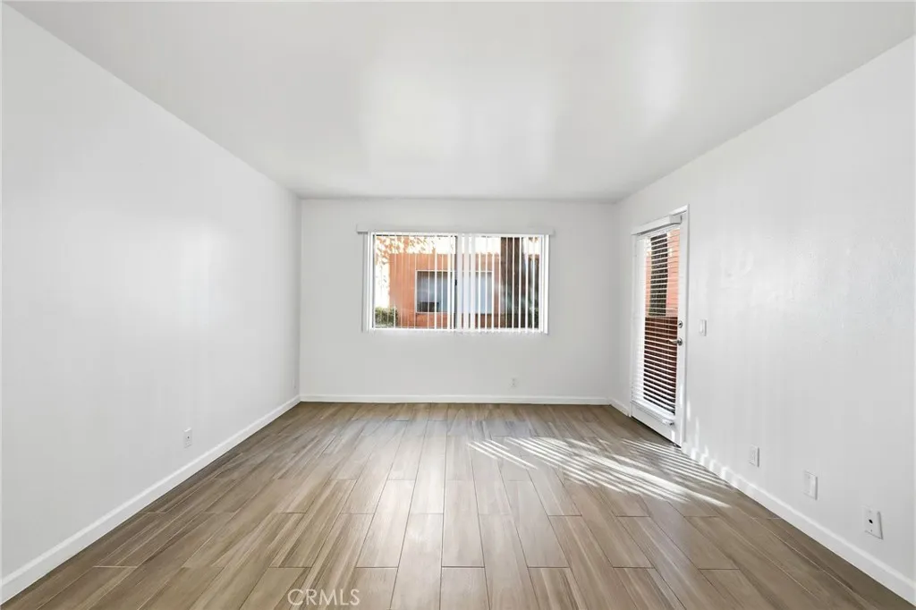 Additional image 18 of 12601 Van Nuys Blvd Unit 111, Pacoima, CA 91331