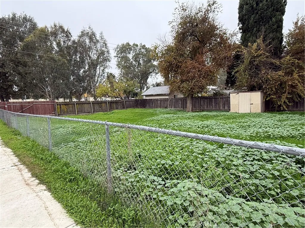 Additional image 22 of 204 W 25th St, Merced, CA 95340