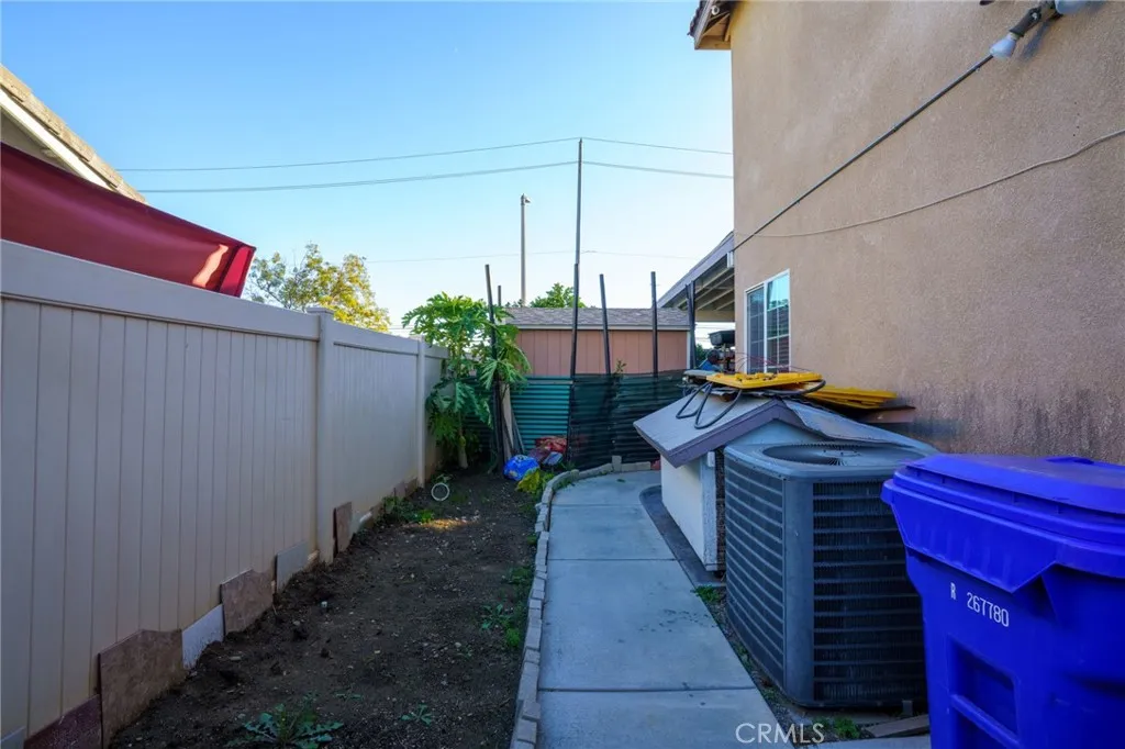Additional image 120 of 1553 W Ceres St, Rialto, CA 92376