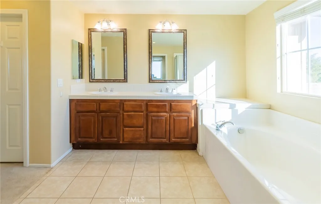Additional image 35 of 35181 Begonia Lane, Winchester, CA 92596