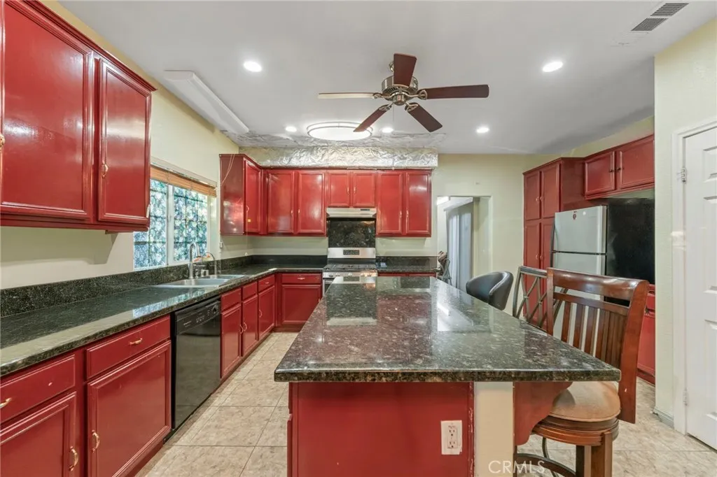 Additional image 21 of 1553 W Ceres St, Rialto, CA 92376