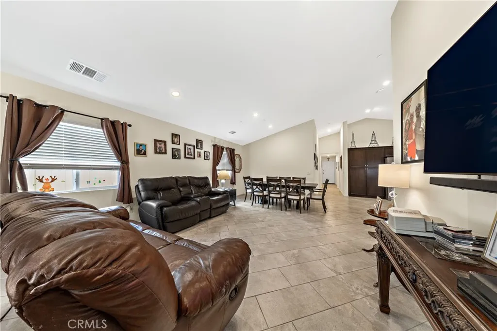 Additional image 13 of 826 Avenida Del Rio, San Jacinto, CA 92582