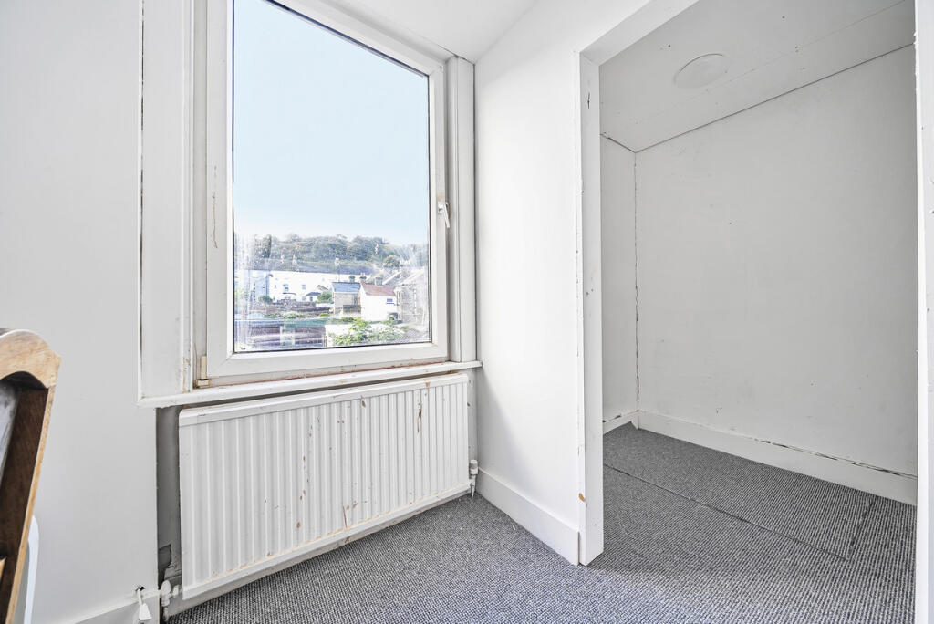 Additional image 18 of Folkestone Road, Dover, CT17 9