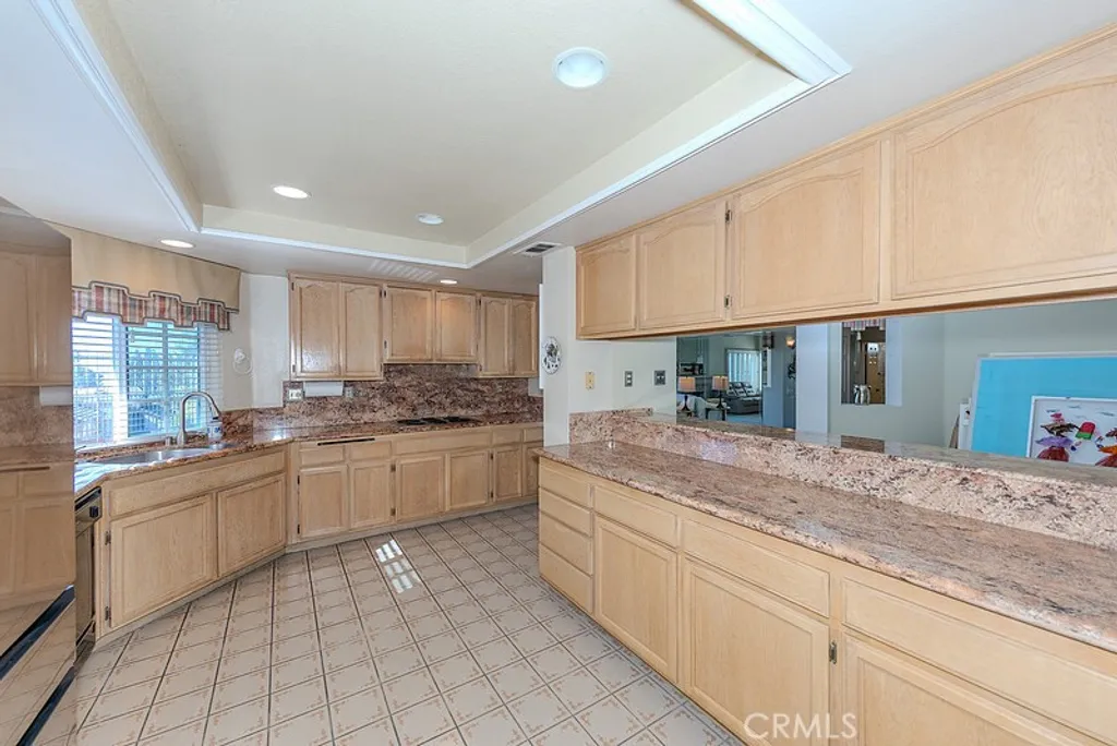 Additional image 22 of 5039 E Fairfield St, Anaheim Hills, CA 92807