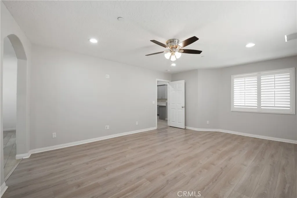 Additional image 92 of 8214 10th Ave, Hesperia, CA 92345