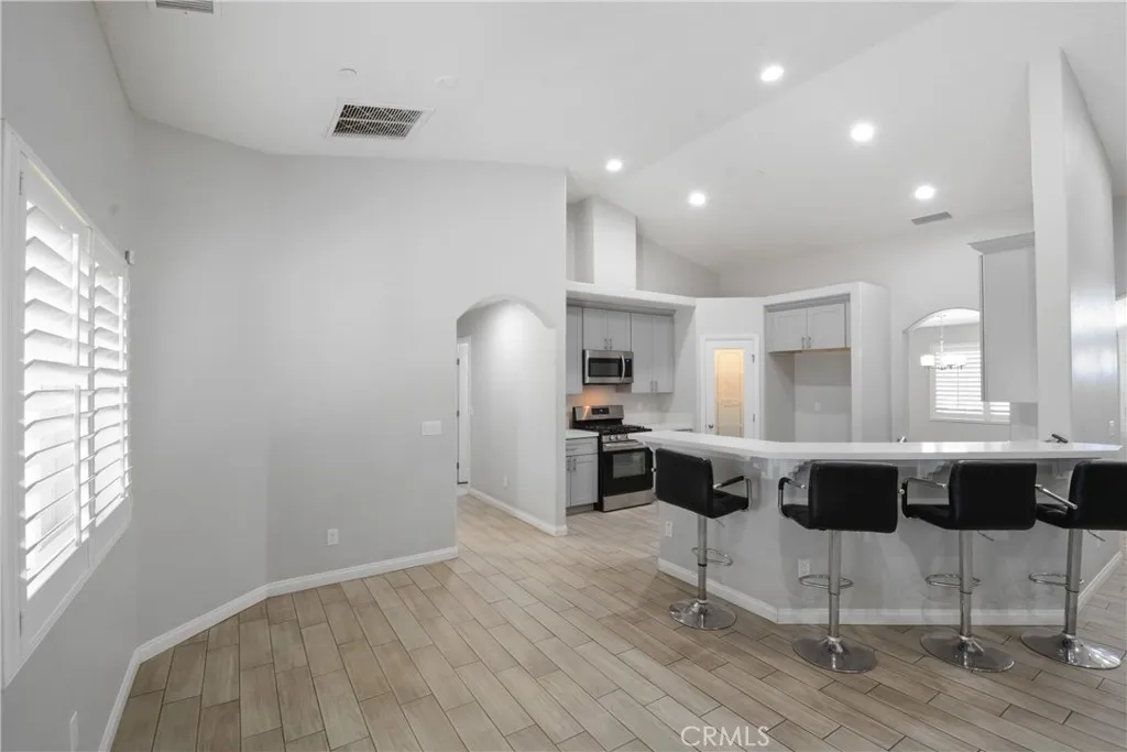 Additional image 128 of 8214 10th Ave, Hesperia, CA 92345