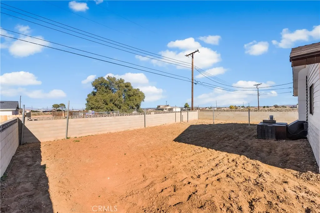 Additional image 34 of 8443 Dogbane Ave, California City, CA 93505