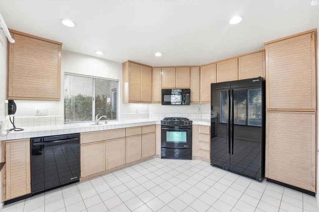 Additional image 13 of 63 Encantado Canyon Cyn, Rancho Santa Margarita, CA 92688