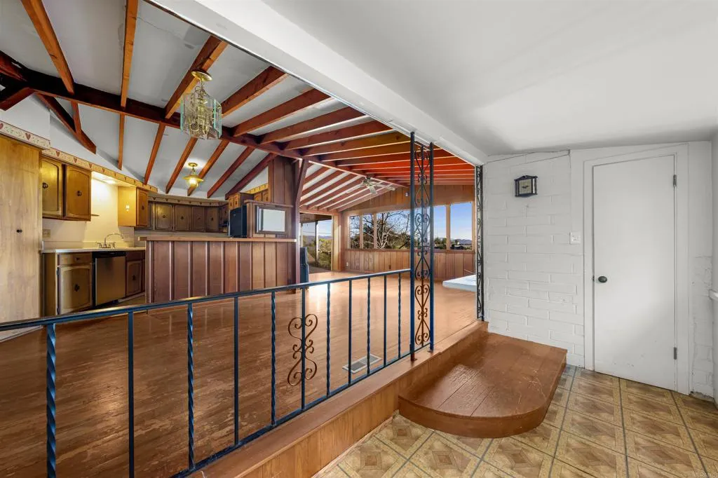 Additional image 80 of 10111 Pinnacle Lane, La Mesa, CA 91941