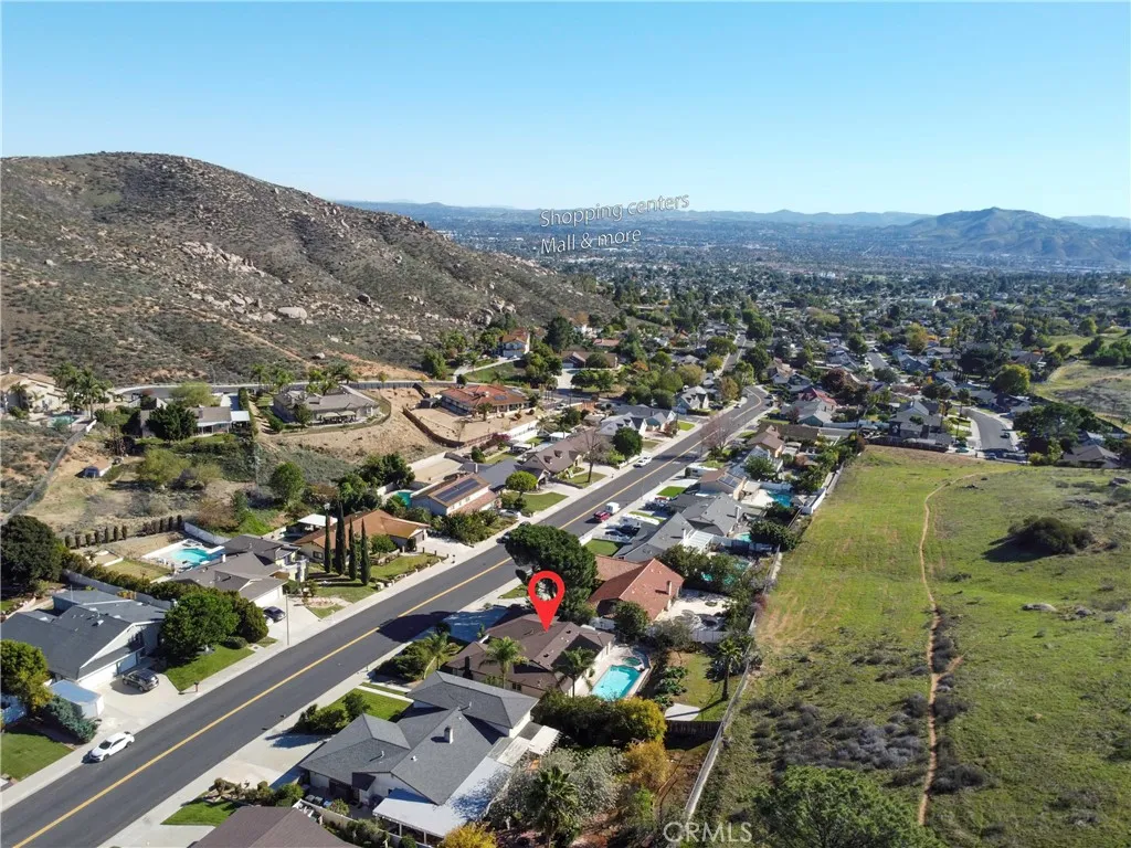 Additional image 88 of 5670 Peacock Ln, Riverside, CA 92505