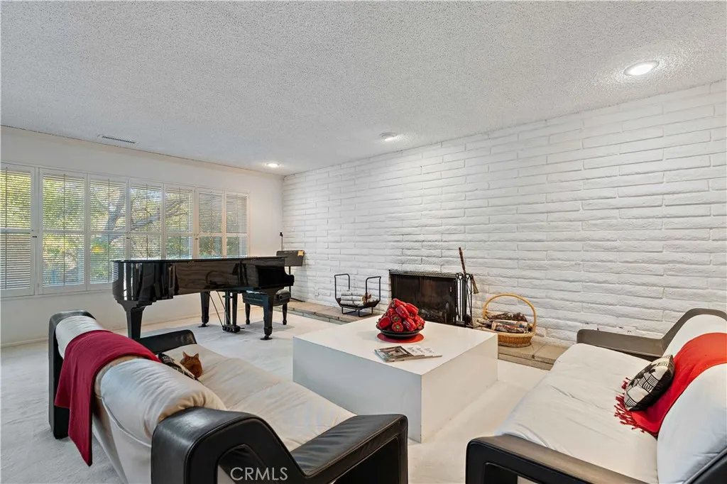 Additional image 45 of 11944 Briarvale Lane, Studio City, CA 91604