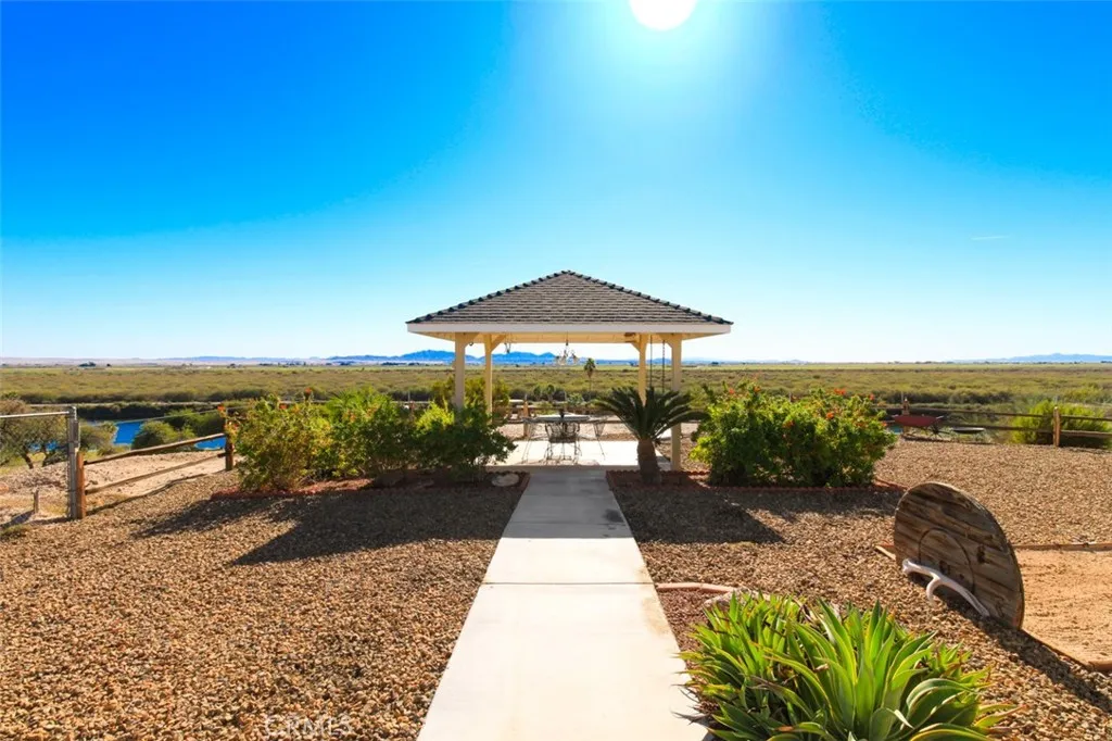 Additional image 58 of 150217 Bluewater Rd, Big River, CA 92242