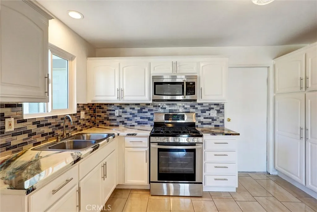 Additional image 39 of 39203 Foxholm Dr, Palmdale, CA 93551