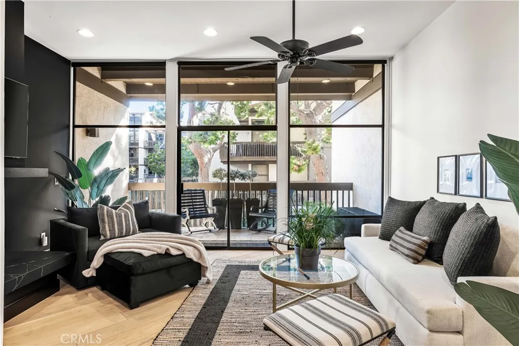 Additional image 13 of 6112 Marina Pacifica N, Long Beach, CA 90803