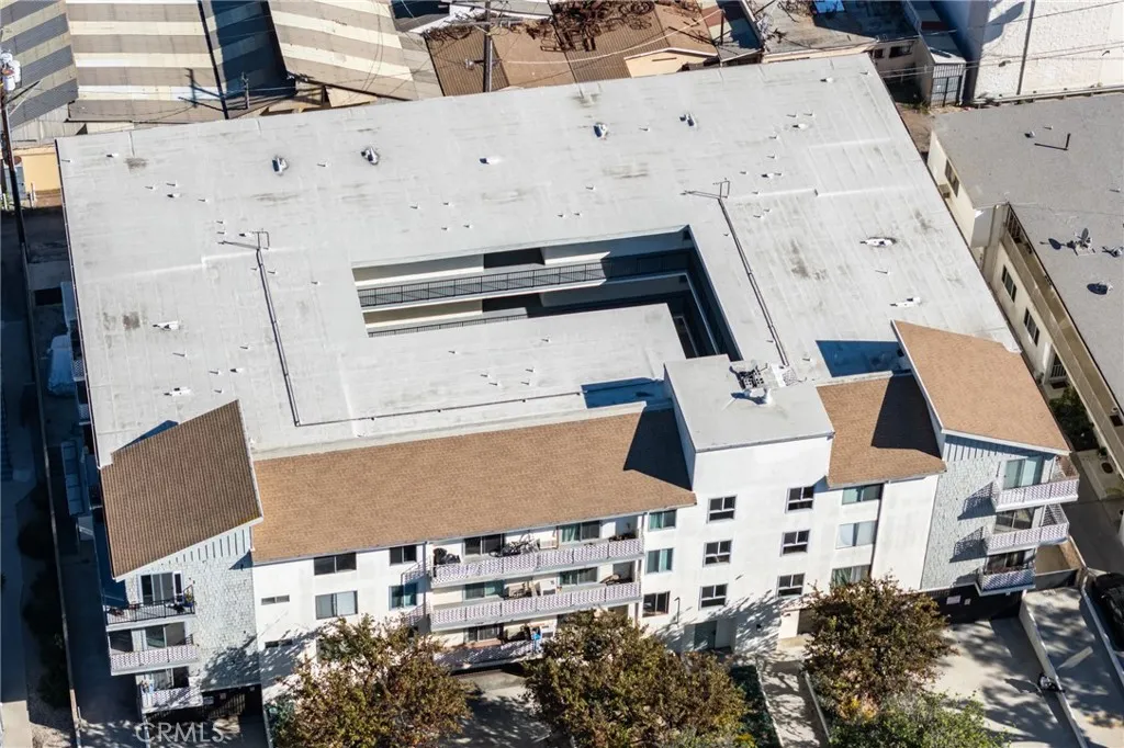 Additional image 83 of 3734 S Canfield Ave, Los Angeles, CA 90034