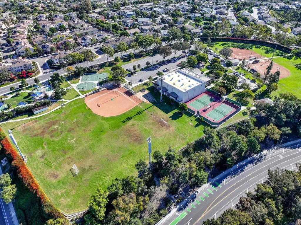 Additional image 118 of 2755 Victoria Avenue, Carlsbad, CA 92010