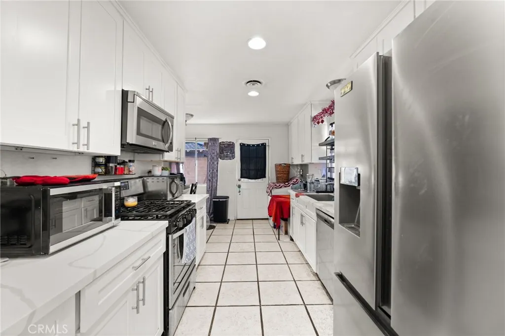 Additional image 4 of 640 Vista De Loma, Hemet, CA 92543