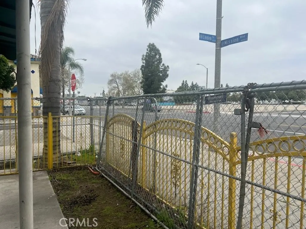 Property image for 604 E Mission Blvd, Pomona, CA 91766