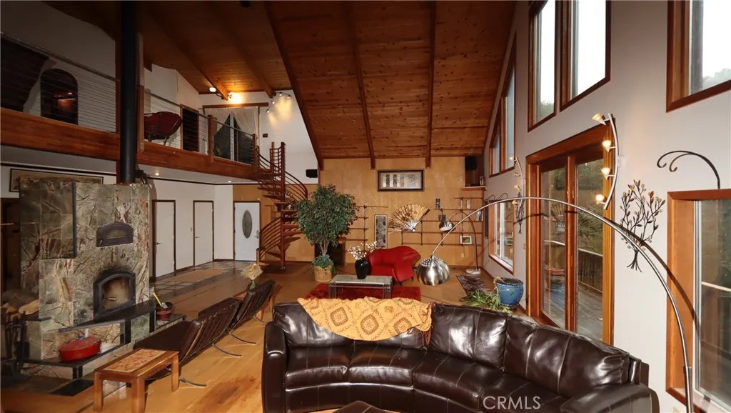 Additional image 3 of 9400 Mckinley Rd, Kelseyville, CA 95451