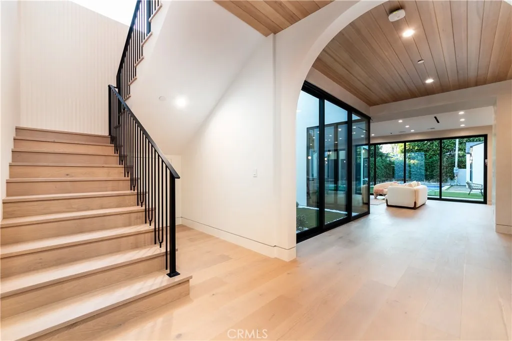 Additional image 17 of 16749 Addison St, Encino, CA 91436