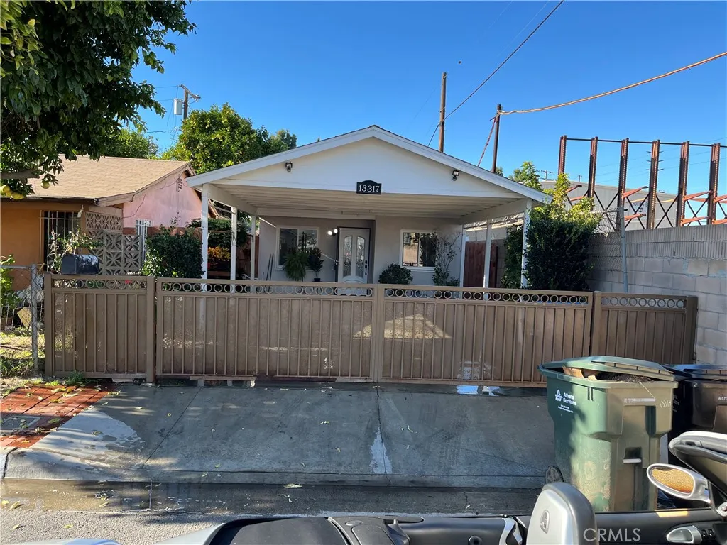 Additional image 2 of 13317 Bixler Ave, Downey, CA 90242