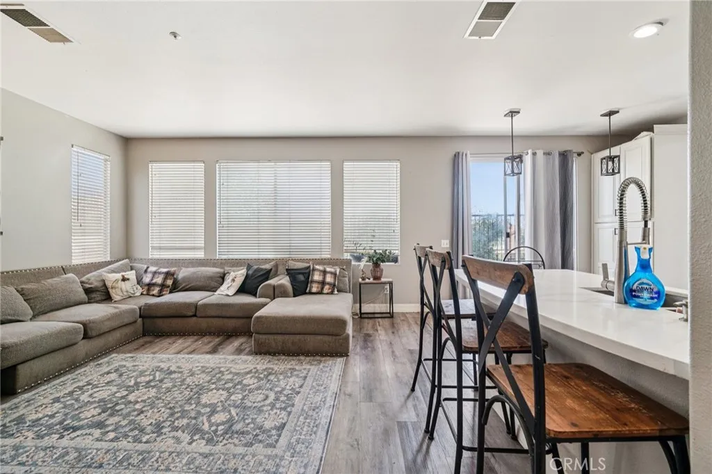 Additional image 11 of 5029 La Sarre Drive, Fontana, CA 92336