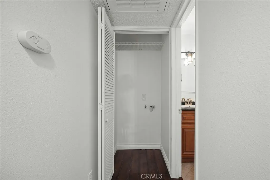 Additional image 62 of 2507 E 15th Street Unit 204, Long Beach, CA 90804